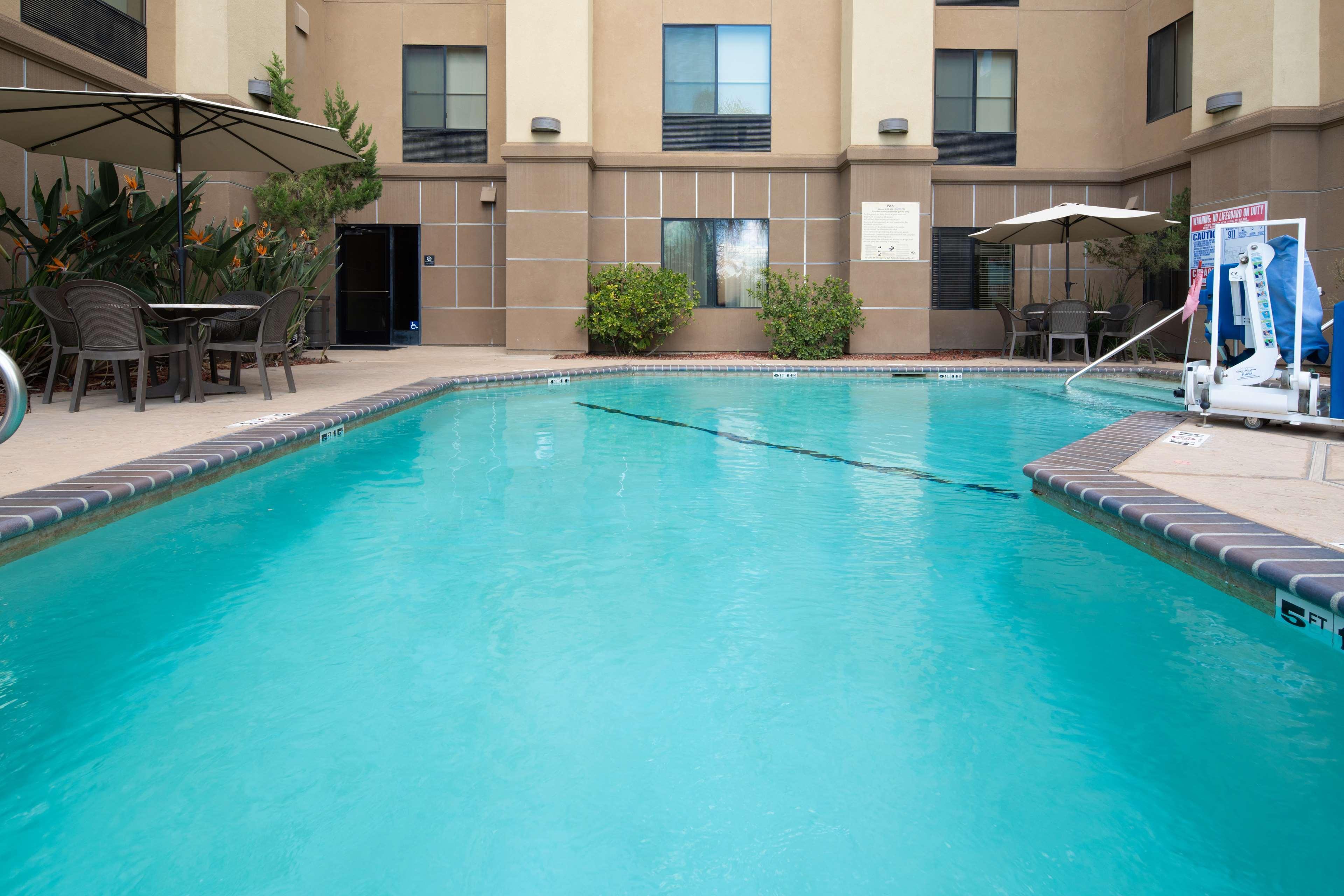 Hampton Inn Visalia Exterior foto