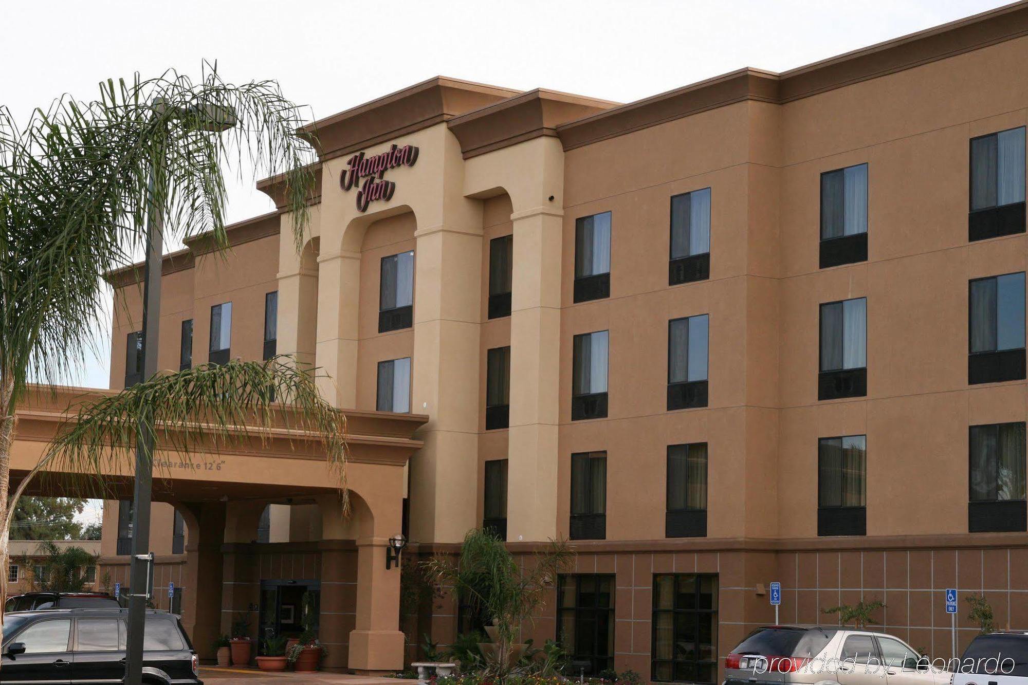 Hampton Inn Visalia Exterior foto